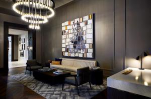 The Grady Hotel的休息区