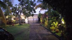 Κήπος έξω από το Agréable F2, jardin, garage, fibre, clim ch
