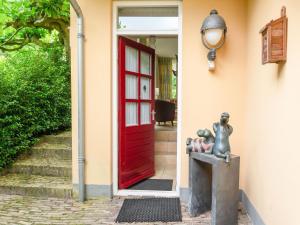 Gambar di galeri bagi Holiday home in Oldenzaal with hot tub di Oldenzaal +32 gambar