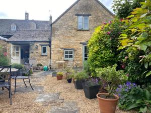 Gallery image of Brook Cottage in Chipping Campden