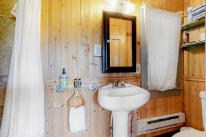 Gambar di galeri bagi Valley Brook Cottage 10 di Thornton +7 gambar