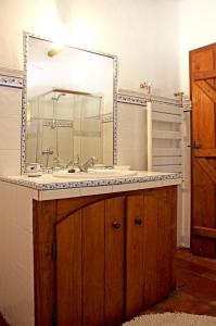 Kylpyhuone majoituspaikassa Monte Pinheiro