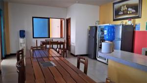 Kuchyň nebo kuchyňský kout v ubytování Hostal El Pinzón