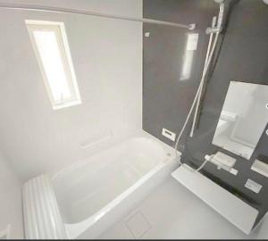 Ένα μπάνιο στο Bessalov Home 2nd room friendly house