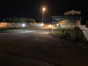 Rowery dostępne w obiekcie Apartman Turanj lub w pobliżu