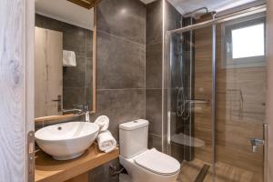 A bathroom at Horizon Ionian Villas