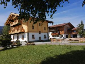 Budynek, w którym mieści się apartament