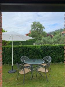 Afbeelding uit fotogalerij van Apartamentos Andrin in Andrín