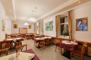 Εστιατόριο ή άλλο μέρος για φαγητό στο Garten- und Kunsthotel Gabriel City