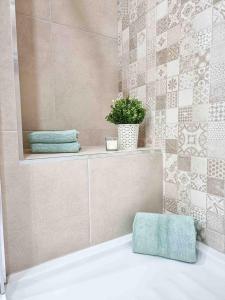 Et badeværelse på Apartment Praia Rocha Candimar Harmony + 44 billeder