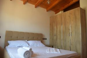 Gallery image of 360 Degree Sea & Mountain Panorama View Apartments with Grand Terrace in Orikum