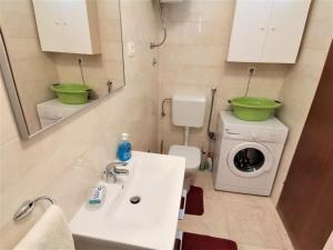 Koupelna v ubytování Apartment Vidovic