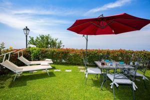 Vonkajšia záhrada v ubytovaní Il Giardino di Rosa