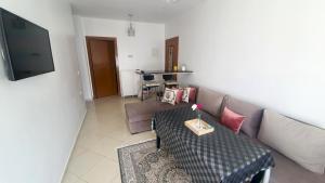 TV a/nebo společenská místnost v ubytování Appartement Martil a 5min de la corniche