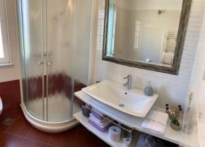 Ett badrum på Aria Room