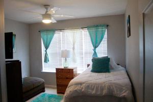 Billede fra billedgalleriet på minutes from downtown 3br stylishhome-free parking i Raleigh + 14 billeder