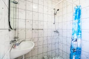 Kúpeľňa v ubytovaní Apartments & Rooms Strčić Petra