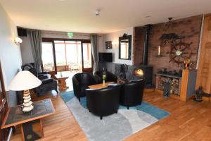 Gallery image of Whispering Pines in Crosshaven