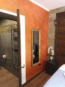 Postel nebo postele na pokoji v ubytování Cà Elsa B&B