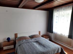 Cama o camas de una habitación en Bergblick