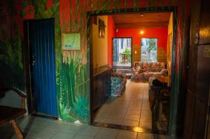 Chapada Backpackers Hostel Agência的休息区