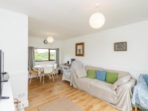 Gallery image of 3 Laigh Isle in Isle of Whithorn