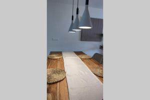 Fotografia z galérie ubytovania Apartamento en Playa Real, en 1ª línea de playa v Marbelli