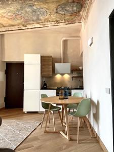Kuchyňa alebo kuchynka v ubytovaní Corallini Luxury Apartments - Bokè Apartment