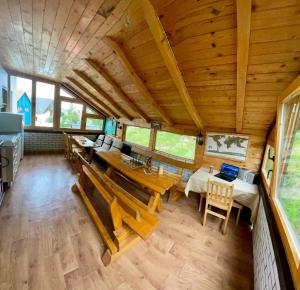 Foto dalla galleria di Underwoods Žabljak Guesthouse a Žabljak