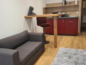 A cozinha ou kitchenette de M-A-S-Hotel