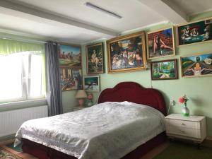 Postel nebo postele na pokoji v ubytování Piekalne