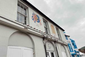Gallery image of Beautiful Seafront Apartment-Hastings Old Town 2+2 in Hastings