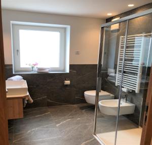 Koupelna v ubytování B&B Obermair
