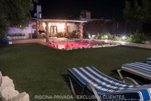 Vonkajšia záhrada v ubytovaní Villa Capricho de Luna