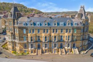 Weston Hotel