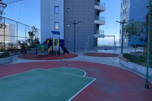 Kép Luxury 2 Room Suite Apartment With Seaview In Center szállásáról Isztambulban a galériában