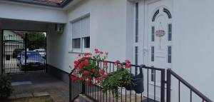 A balcony or terrace at EXCELLENT - Kuća za odmor u Županji