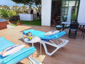 Balkón nebo terasa v ubytování villa tyna