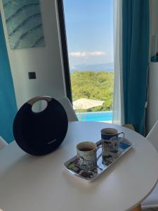 Damari Luxury Retreat Villas Skiathos的阳台或露台