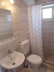 Koupelna v ubytování Fiesta Apartman