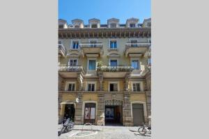 Здание апартаментов/квартиры