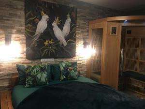Postel nebo postele na pokoji v ubytování Love and Spa