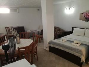 Posteľ alebo postele v izbe v ubytovaní Maria's cozy basement Studio !