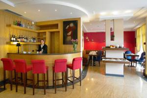 Lounge atau bar di Hotel Messenion