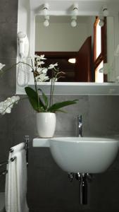 Koupelna v ubytování Hotel Friuli