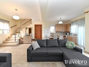 Gambar di galeri bagi Villa Iris by RentalsPro Services - Agios Mamas Beach di Áyios Mámas +87 gambar