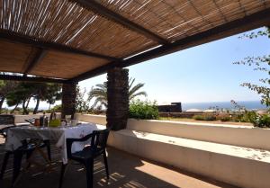 Gallery image of I Dammusi Sapori di Pantelleria in Pantelleria