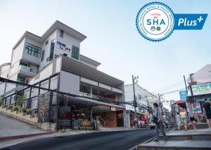 Khu vực xung quanh gần khách sạn