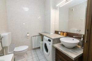 Kúpeľňa v ubytovaní APARTMENT NEVERA