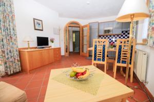 Kuchyň nebo kuchyňský kout v ubytování Landhaus Schiestl
